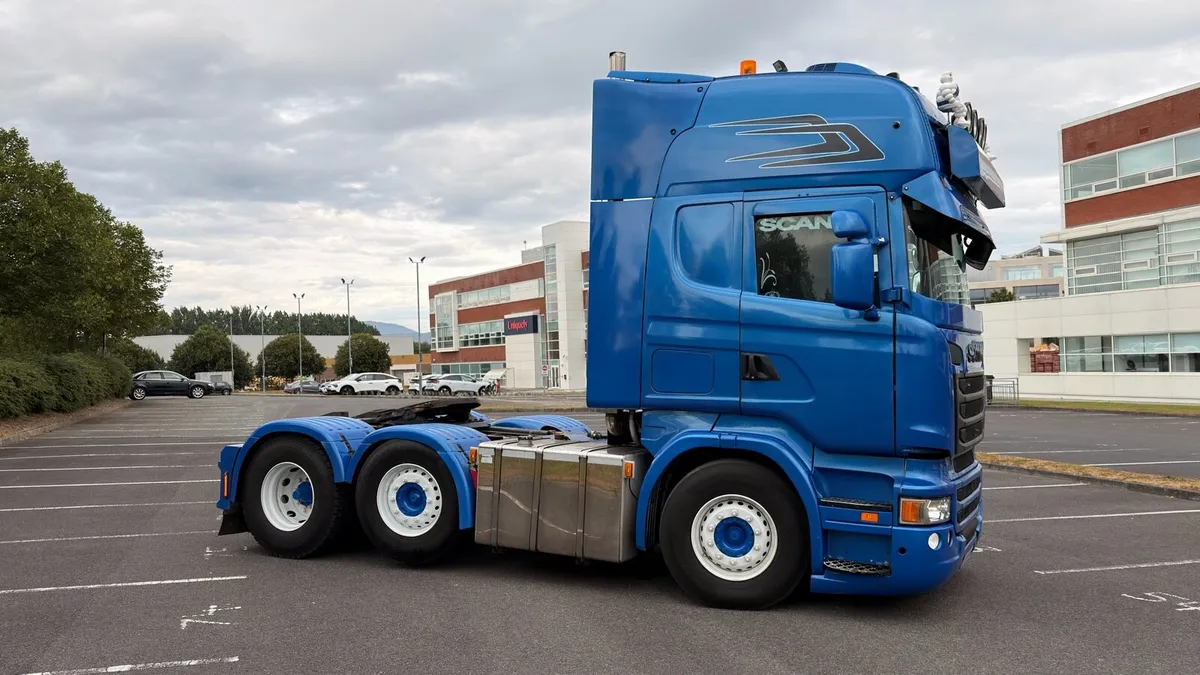 2005 Scania R500 V8 - Image 2