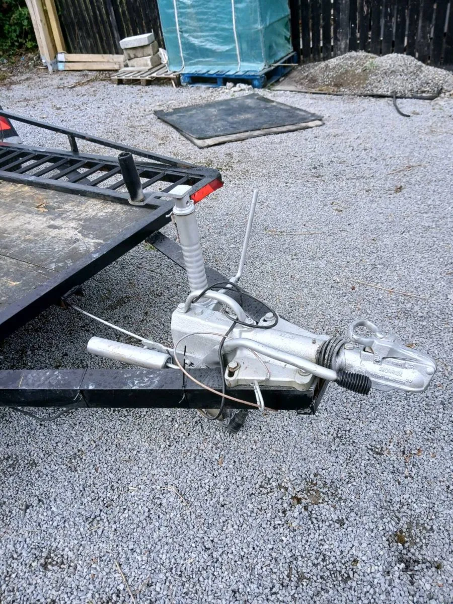 Car transporter - Image 2