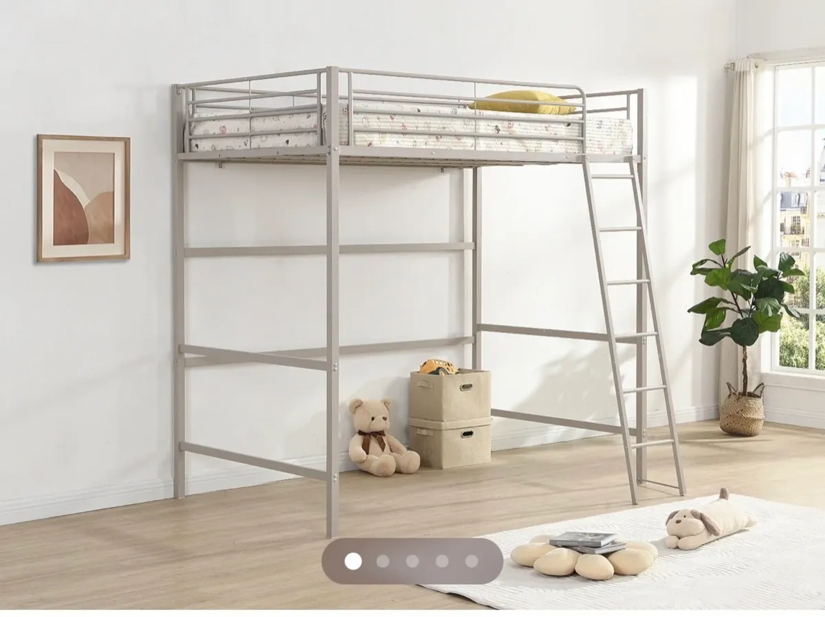 Small double loft bed (120cm x 190cm - Image 1
