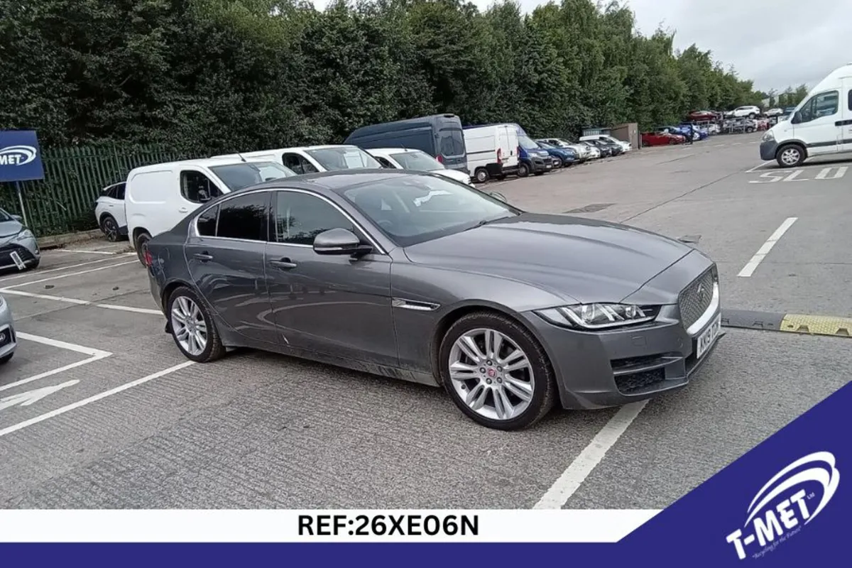 2019 JAGUAR XE BREAKING FOR PARTS - Image 1