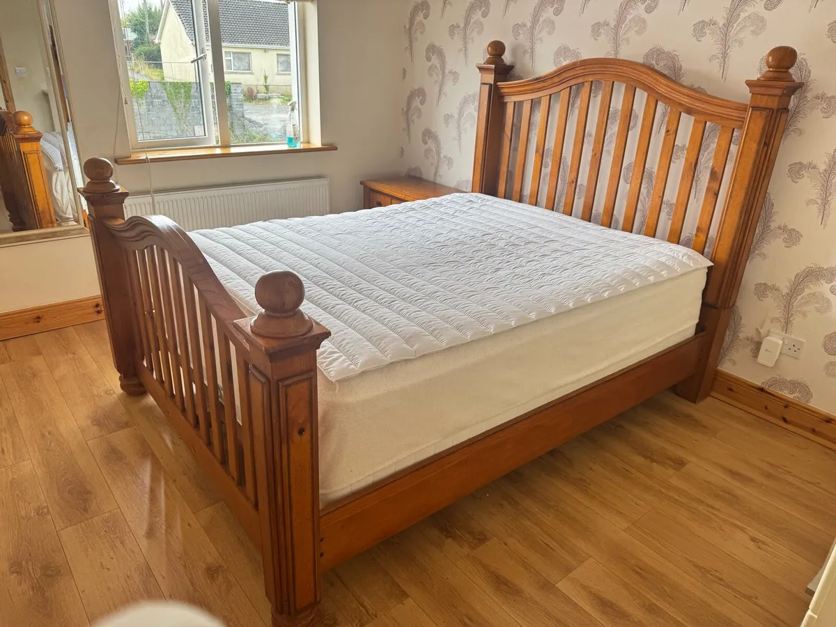 Kingsize Bed - Image 3