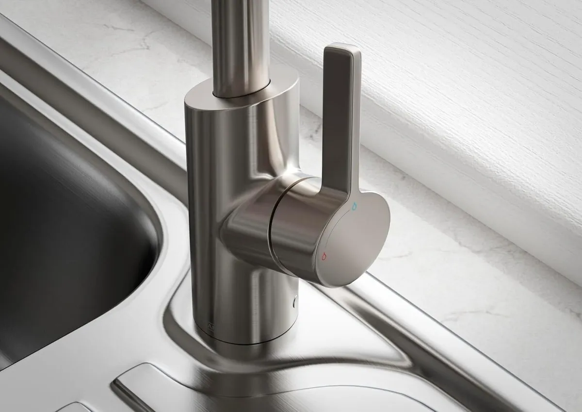 Kitchen Tap Chrome Mpl Efsnk C Swivel Spout - Image 4
