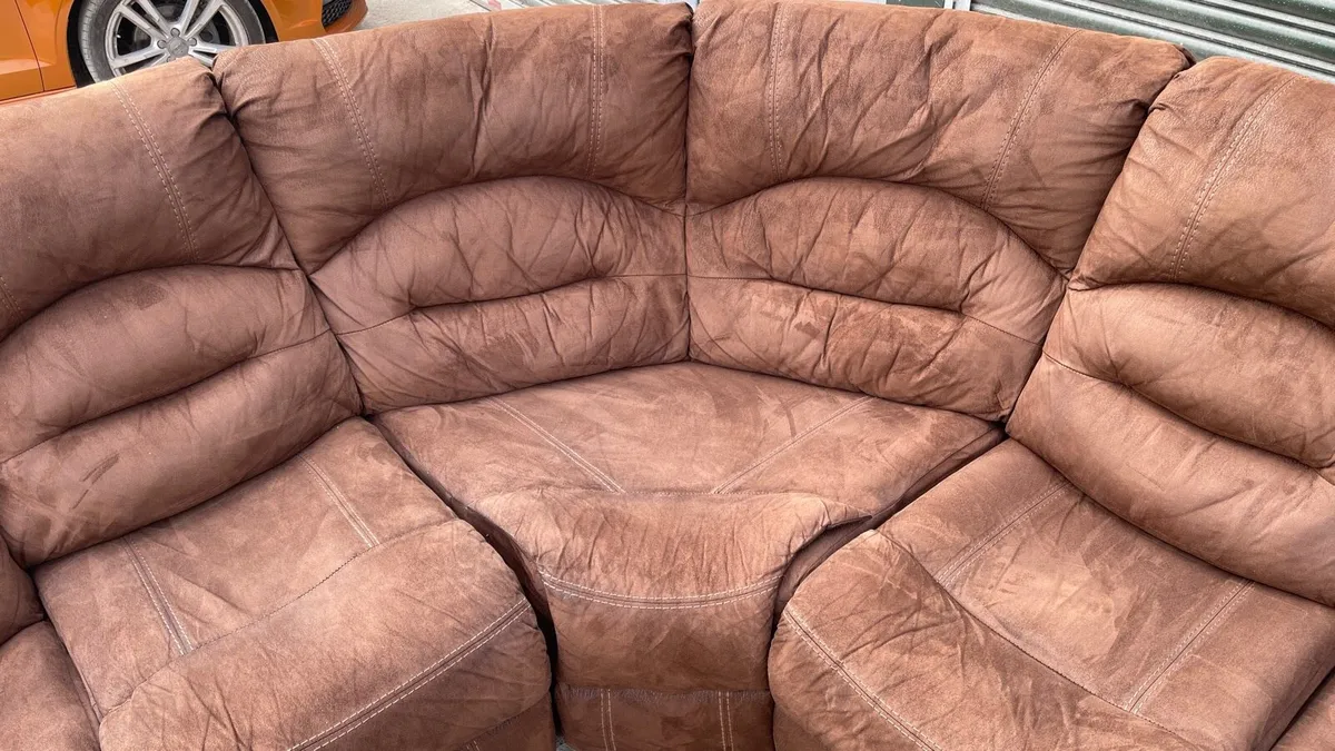 Large corner sofa - Image 3
