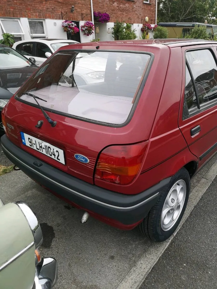 Ford fiesta plus - Image 4