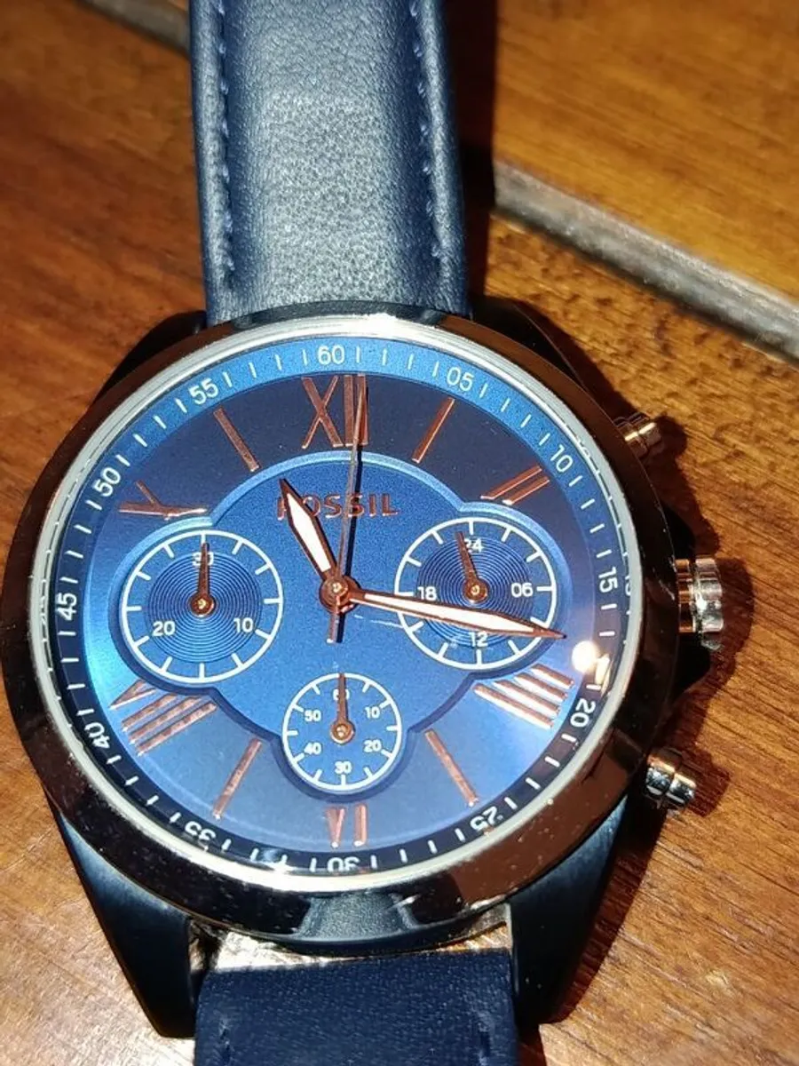 Watch   "fossil" - Image 2