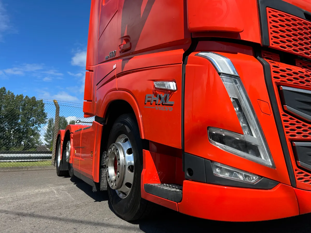 Volvo FH460 Globetrotter XL (2021) Choice of Two - Image 4
