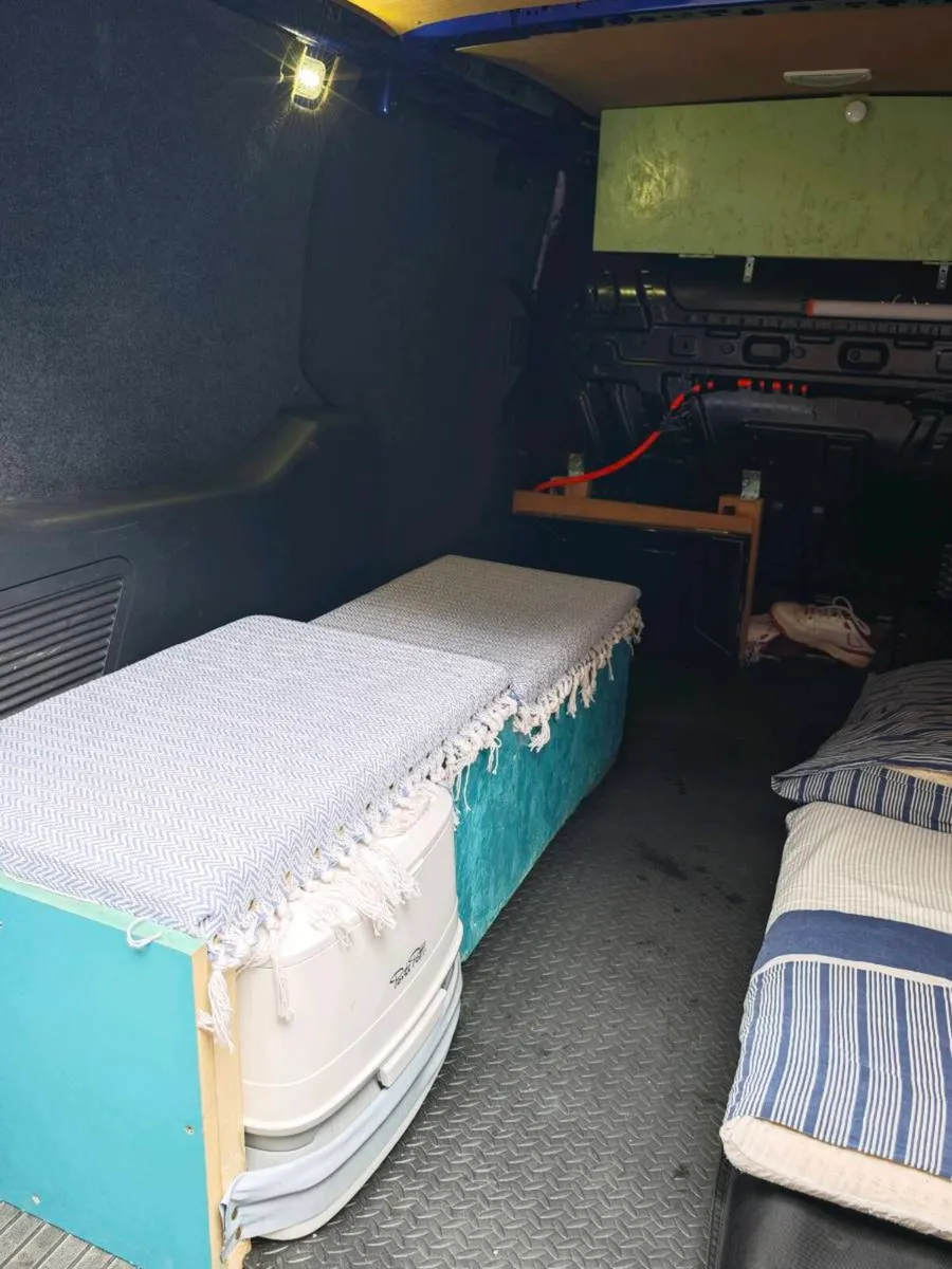 Small camper - Image 3