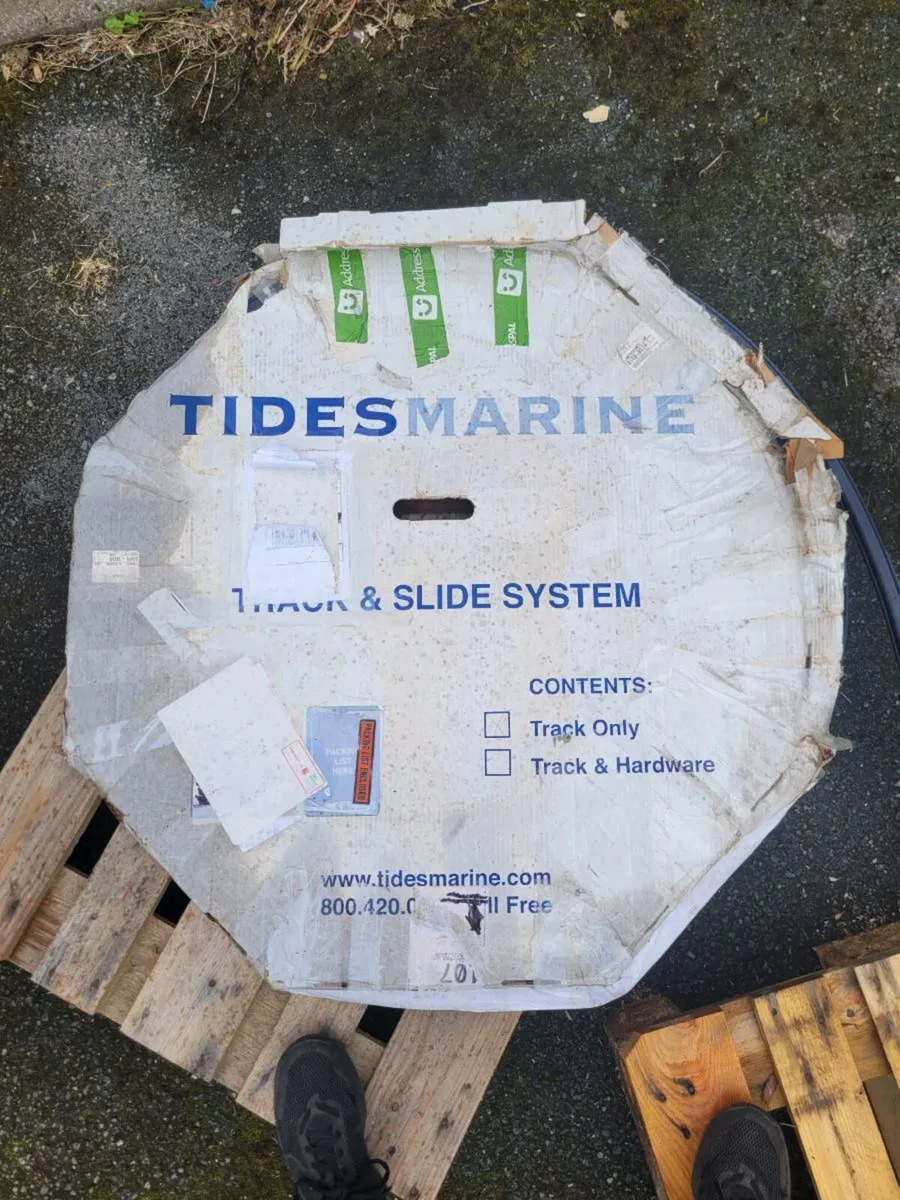 Tides Marine 44 ft D17 Sail Track - Image 1