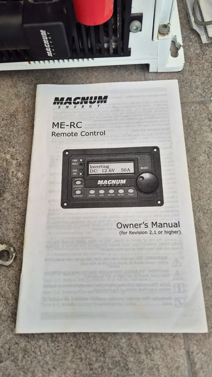 Magnum Inverter/charger  2700W with remote - Image 4