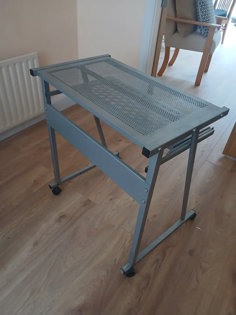 Study Table - Image 1