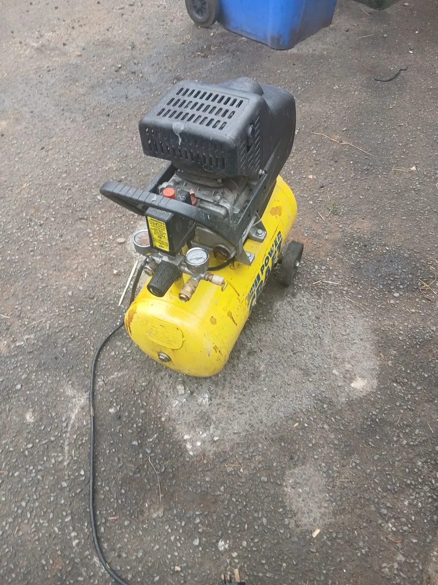 Air compressor 24L working 100-percent - Image 3