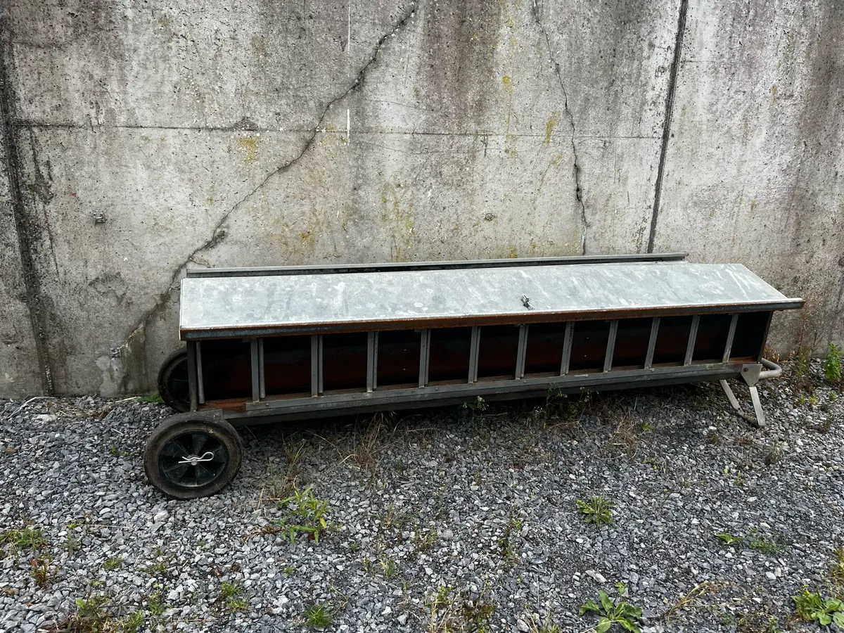Lamb creep feeder - Image 4