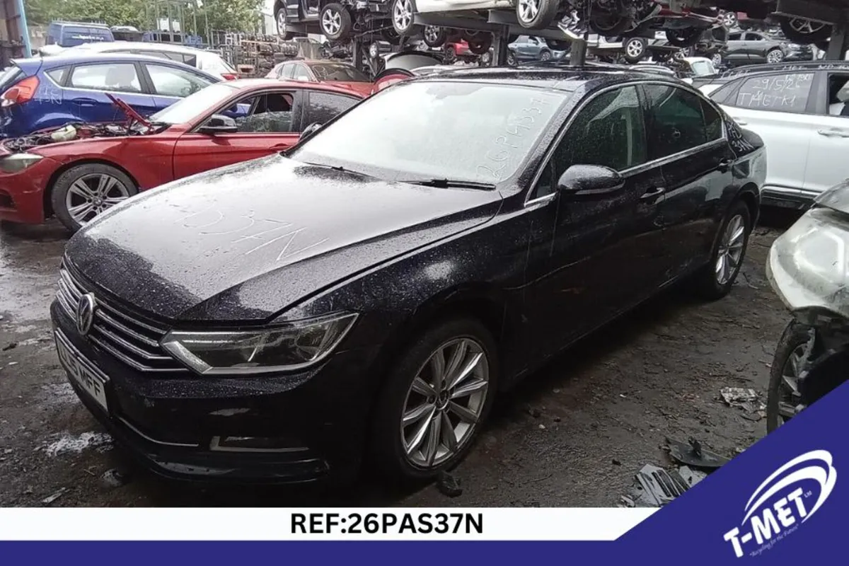 2015 VOLKSWAGEN PASSAT BREAKING FOR PARTS - Image 4