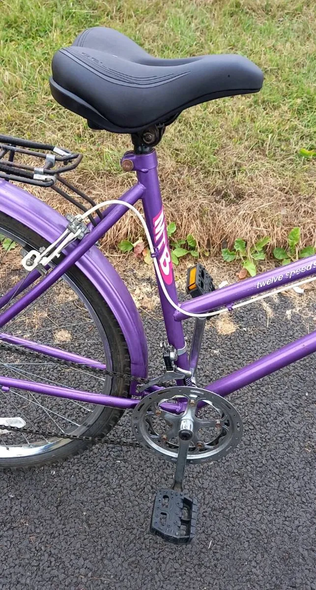 FEMALE TYPE TOURER BICYCLE - Image 3