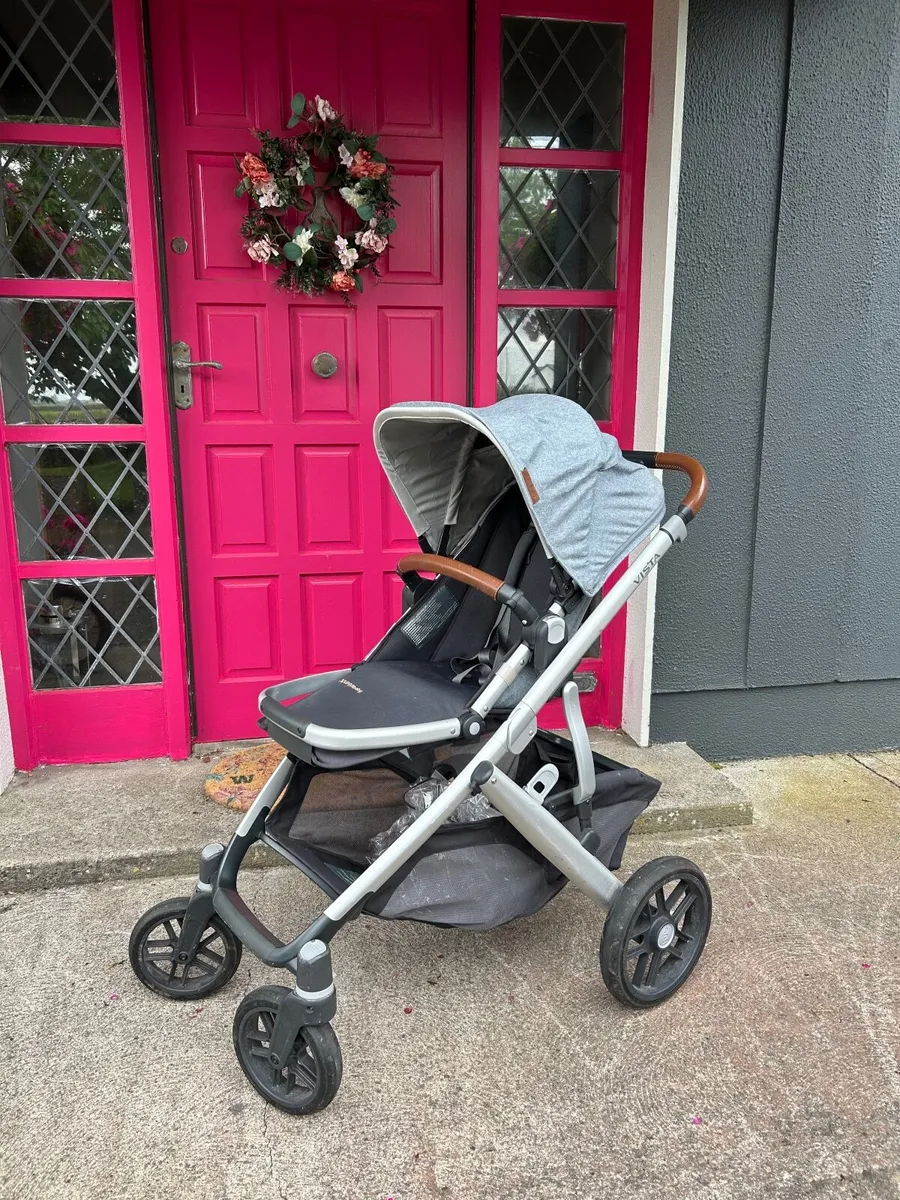 Baby stroller and baby car seat. - Image 4