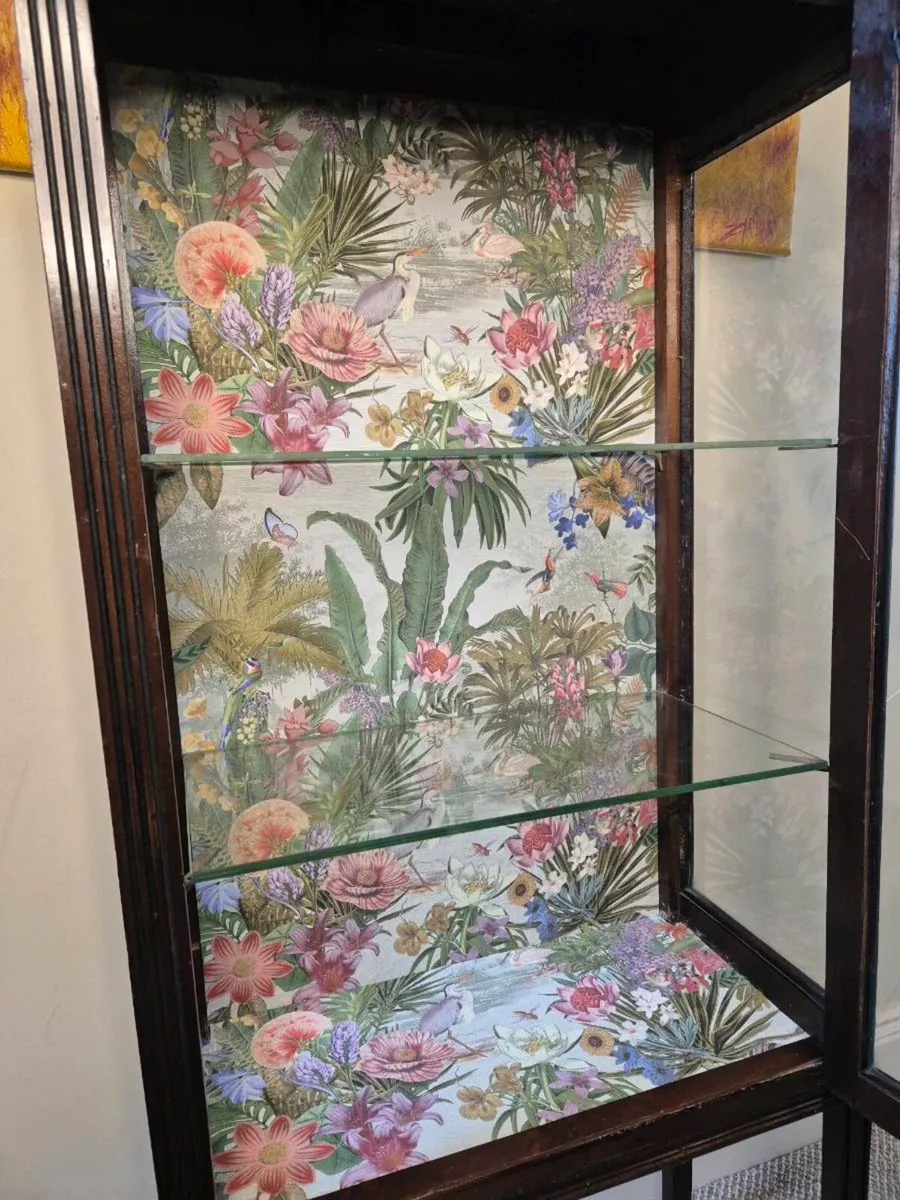 Glass cabinet - Image 3