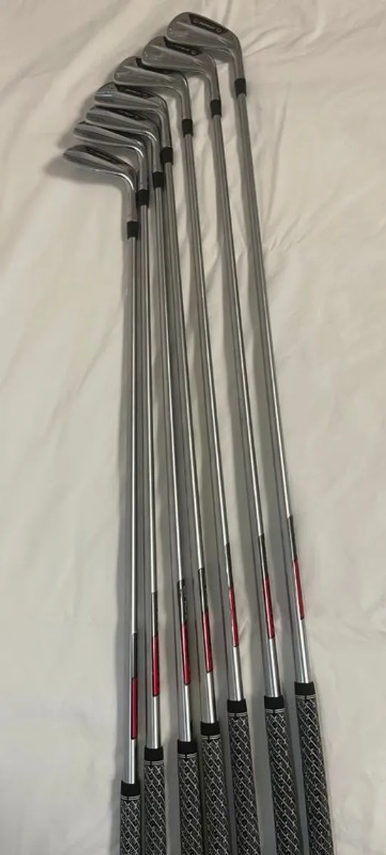 Callaway Apex 24 MB/CB Combo Set - Image 3