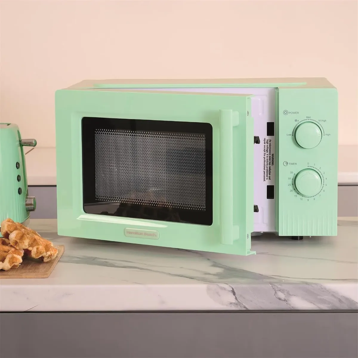 Microwave 20L Miami 800W Manual Dial Controls - Image 4