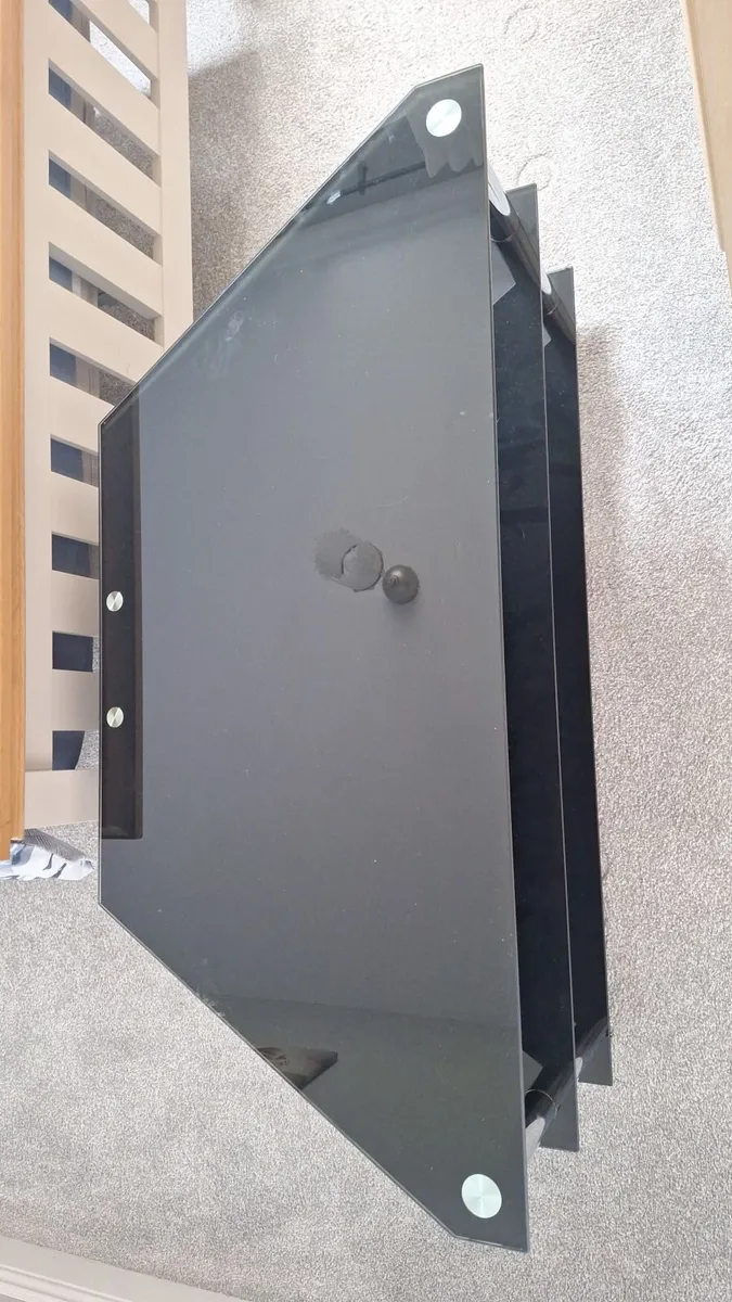 TV black glass unit FREE - Image 2
