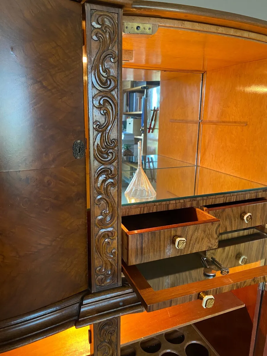 Drinks/Alcohol cabinet - Image 1