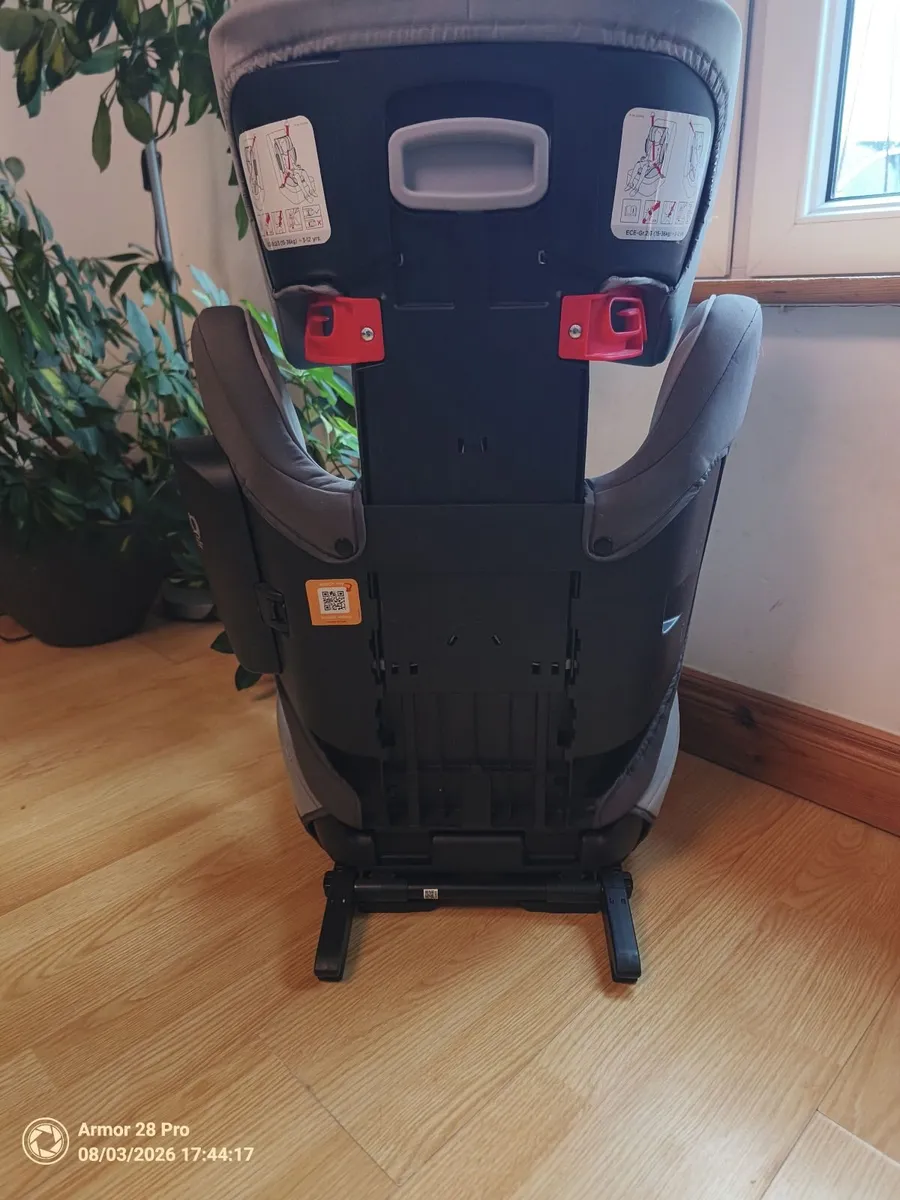 Kids car seat - Image 4