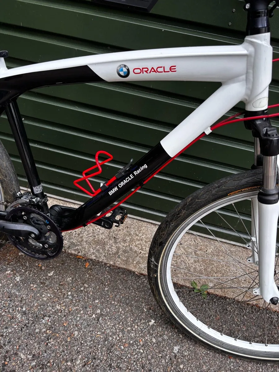 BMW oracle racing bike - Image 4