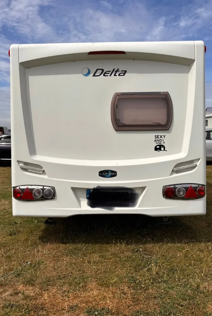 Caravan - Image 2