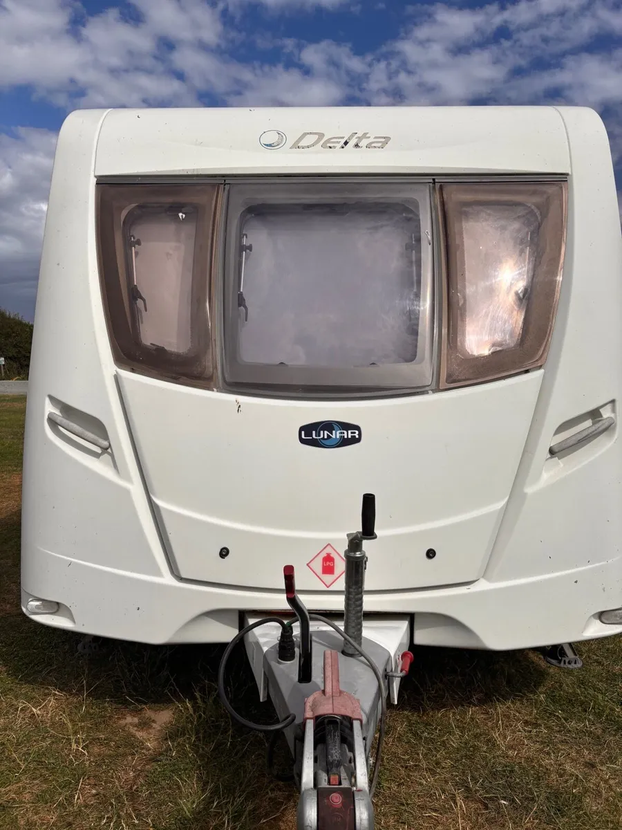 Caravan - Image 1