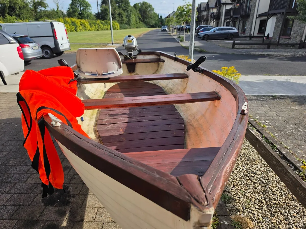 Fishing boat for sale - Image 1