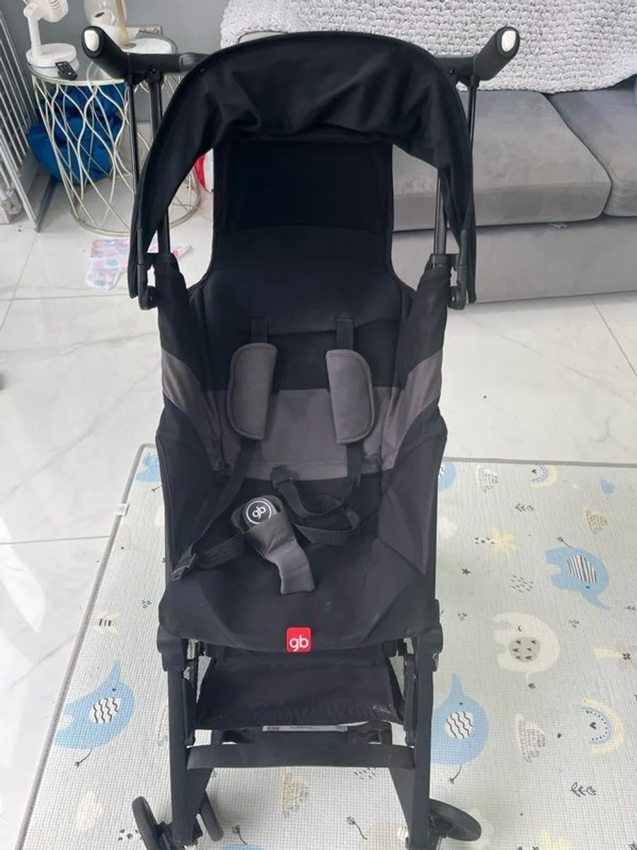 travel stroller - Image 1