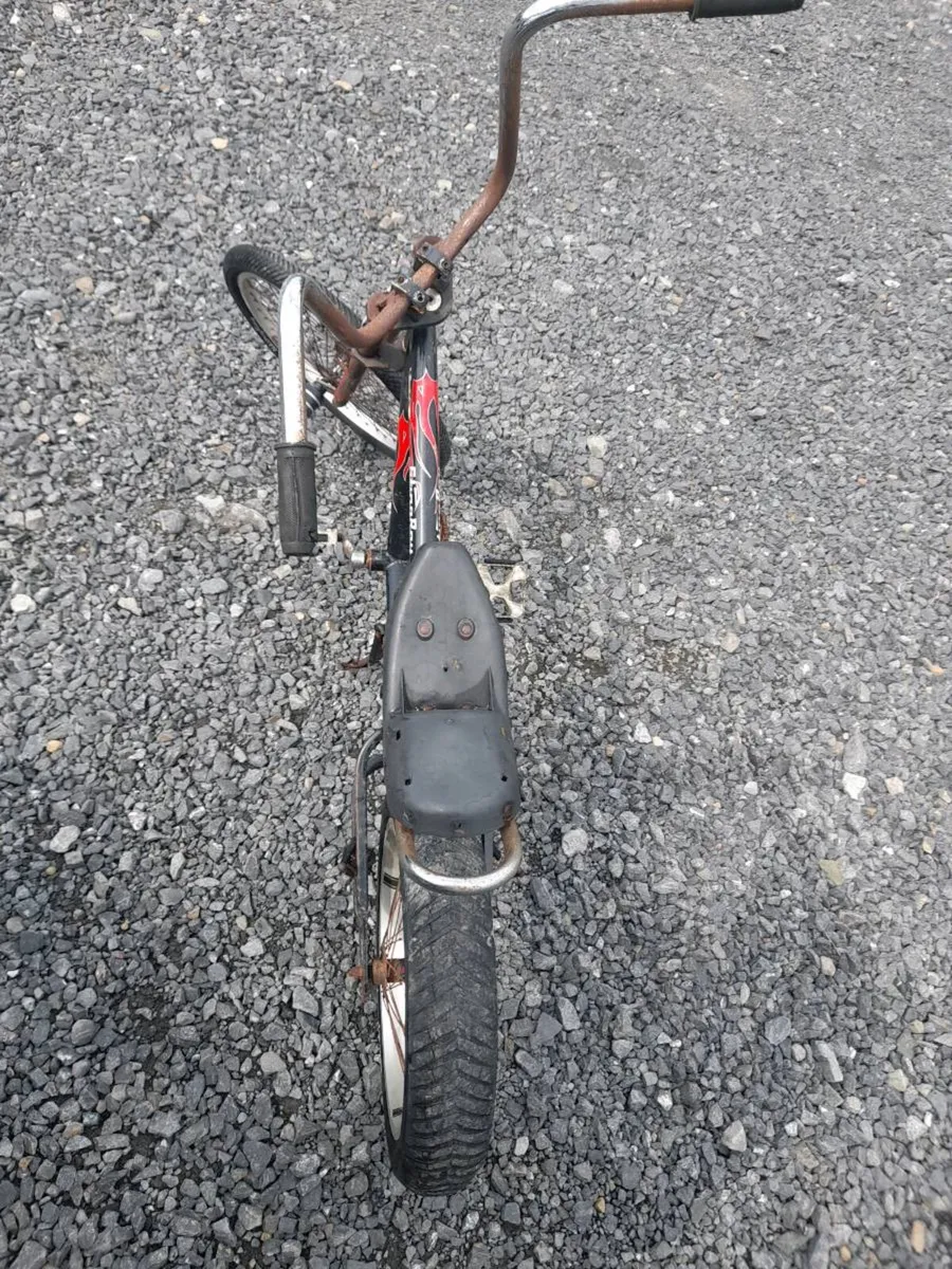 Schwinn Stingray Chopper - Image 3