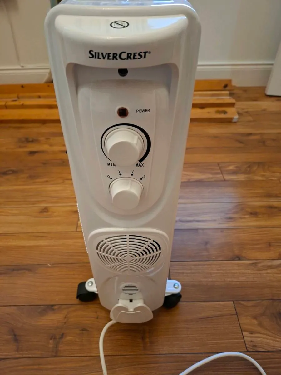 2500 Watt Portable Electric Radiator / Hot Air - Image 2