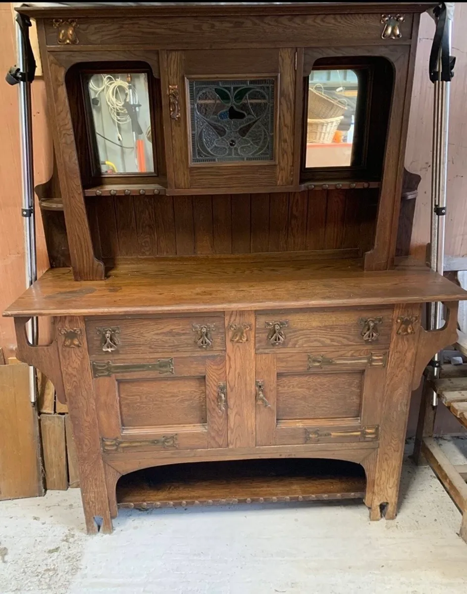 Dresser