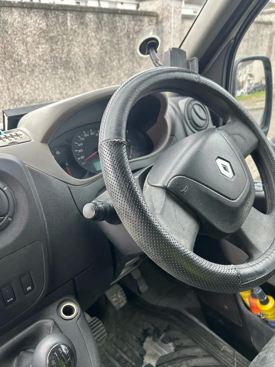 2015 Renault master mwb - Image 3
