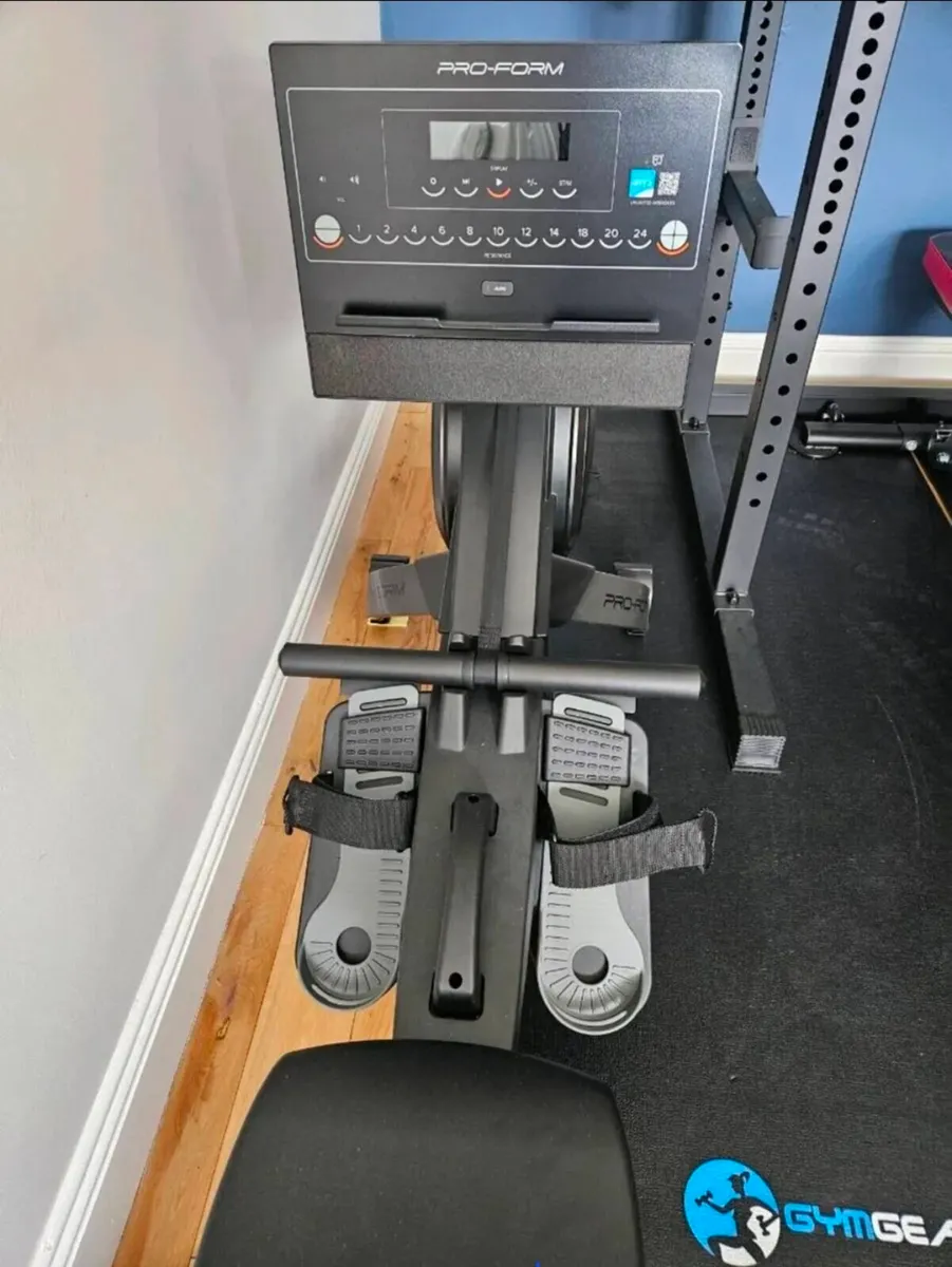 Rowing machine - Image 2