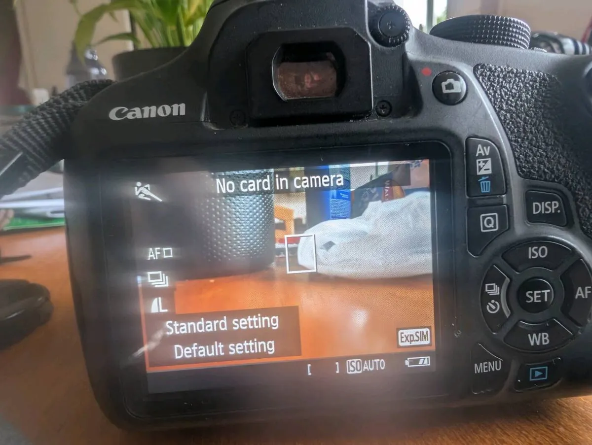 Canon EOS 1200D + 18-55mm lens - Image 4