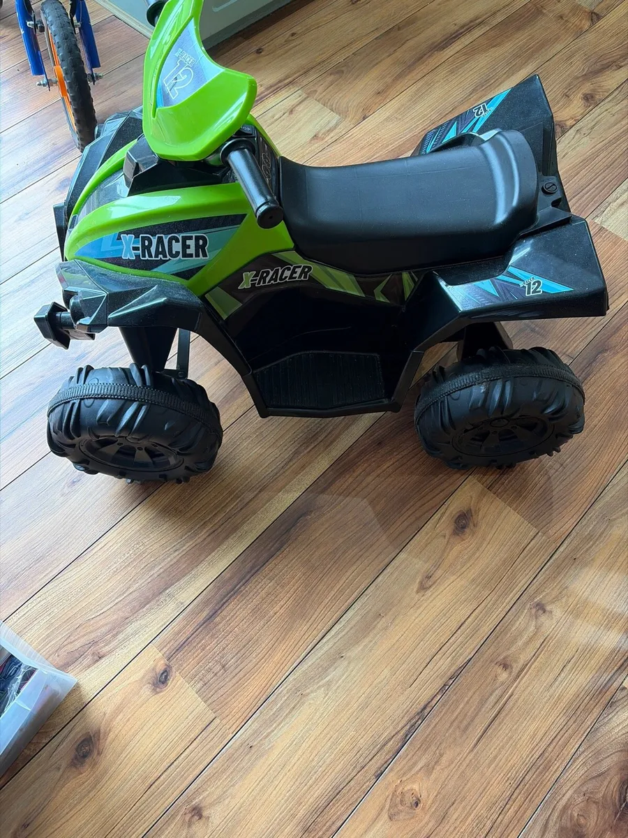Child’s electric quad - Image 4