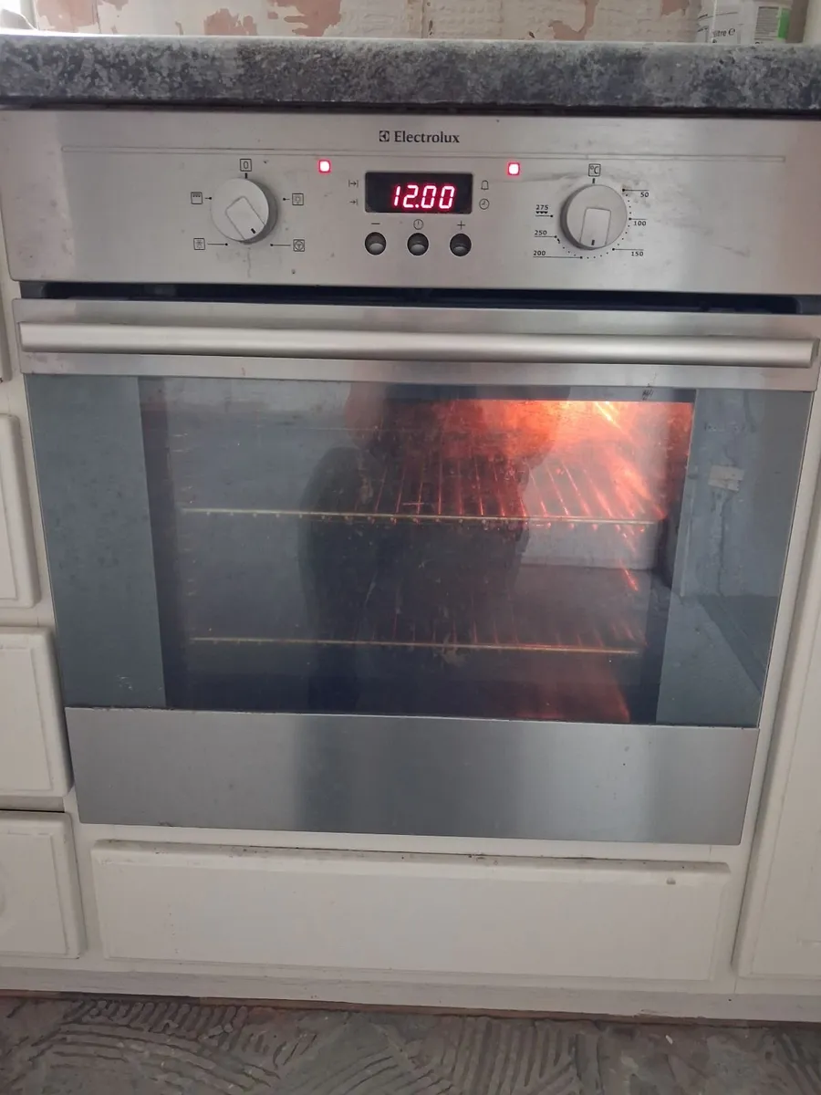 Cooker - Image 1