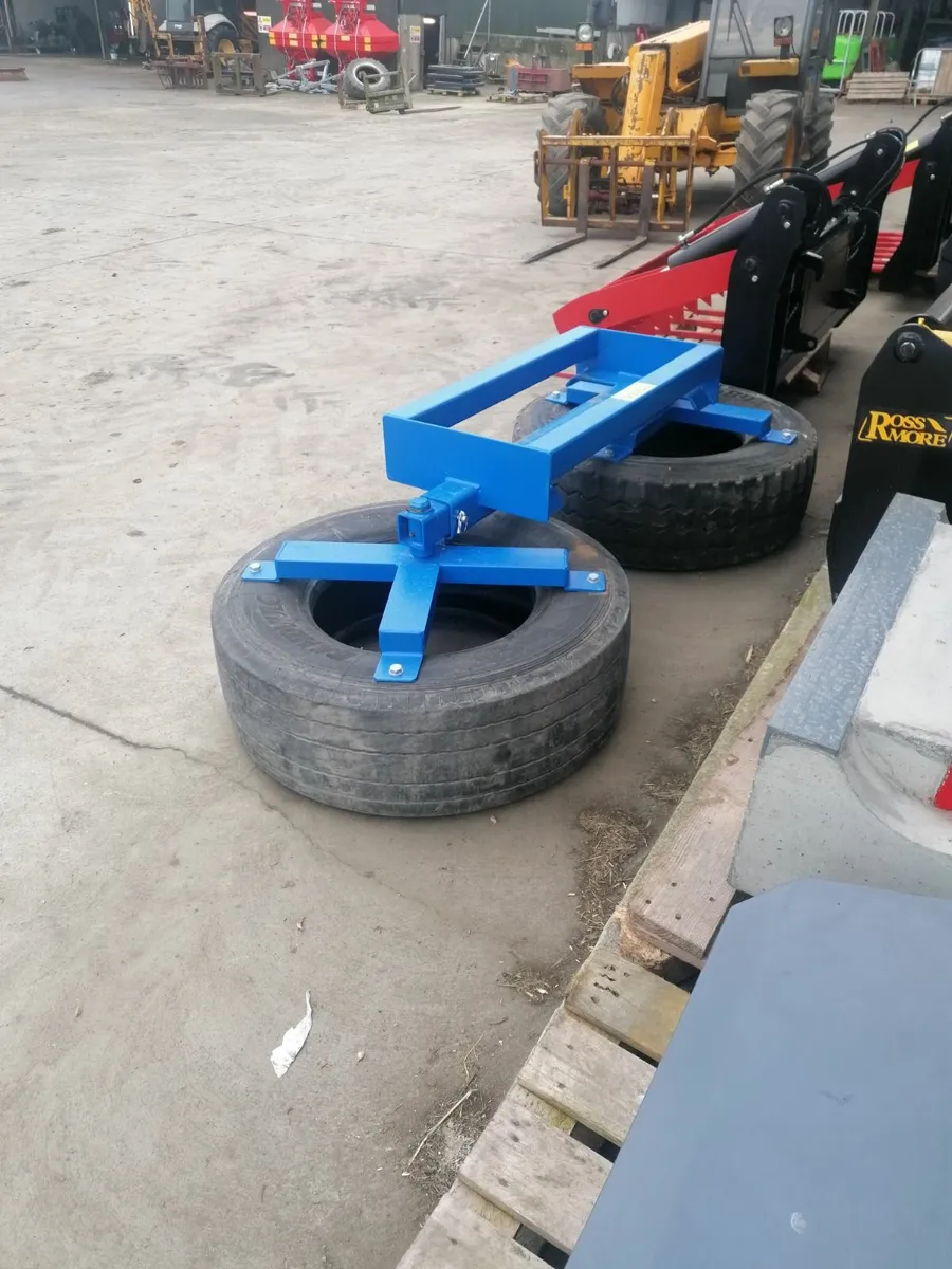 New O'Shea silage pusher - Image 3