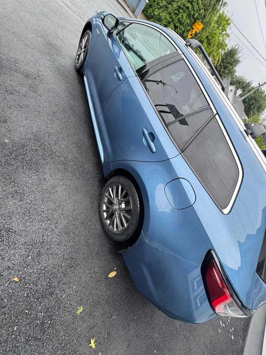 Toyota Corolla Low Kms - Image 4