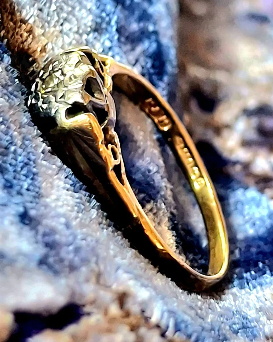 Vintage 18-Carat Gold & Real Diamond Ring ... - Image 4