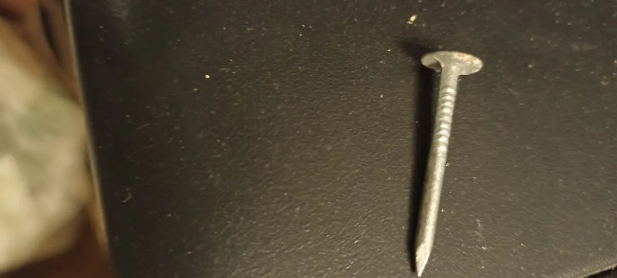 Large Bag of Galvanised Nails - Image 2