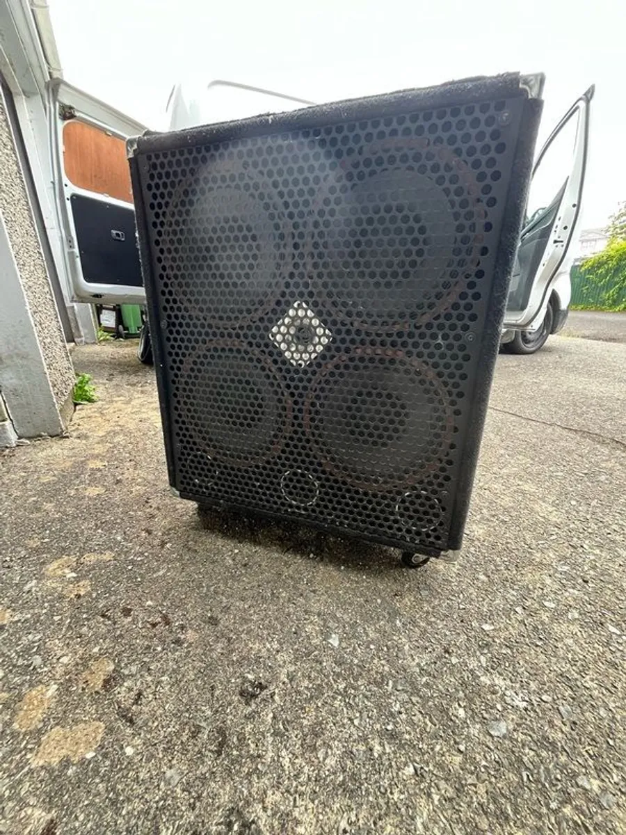 Warwick w411 Pro Bass Cab - Image 1
