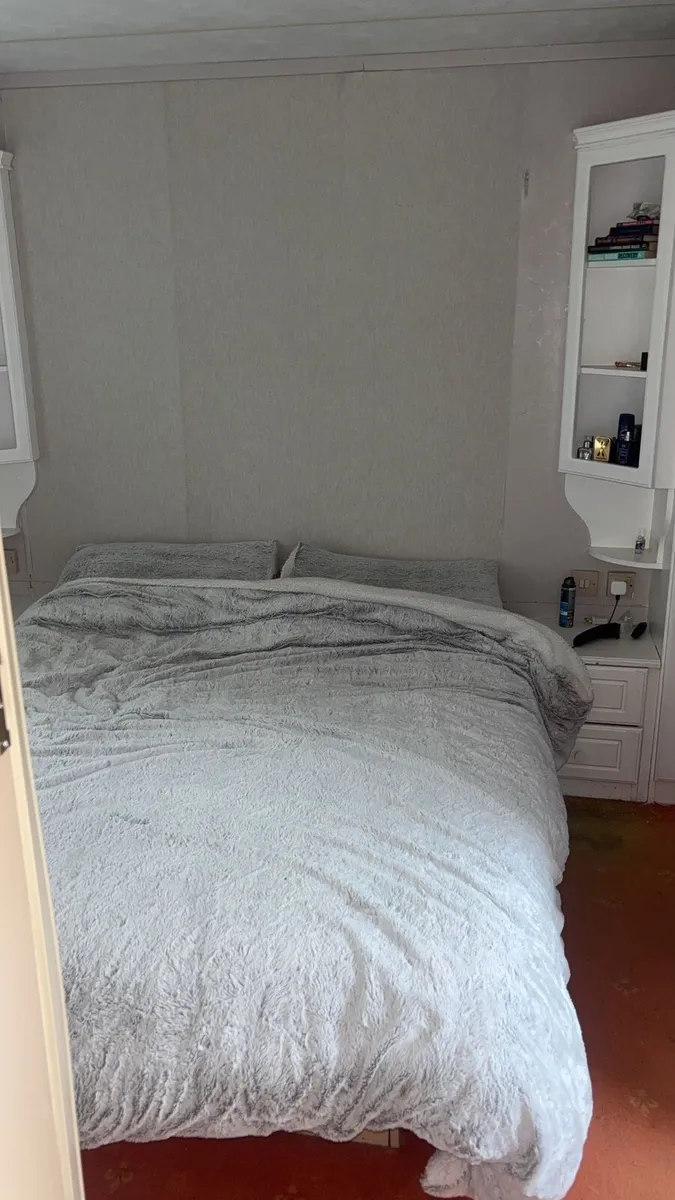 Mobile Home - Image 3