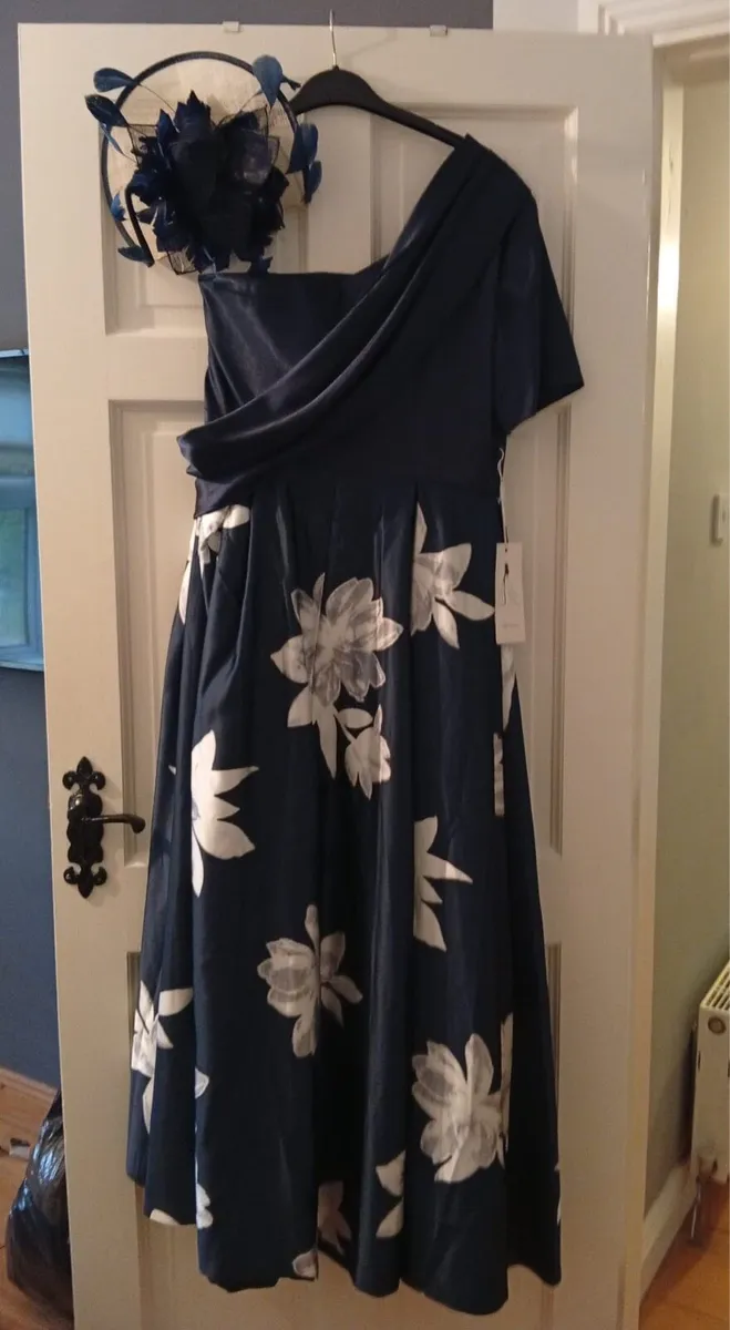 Occasion wear - Image 2