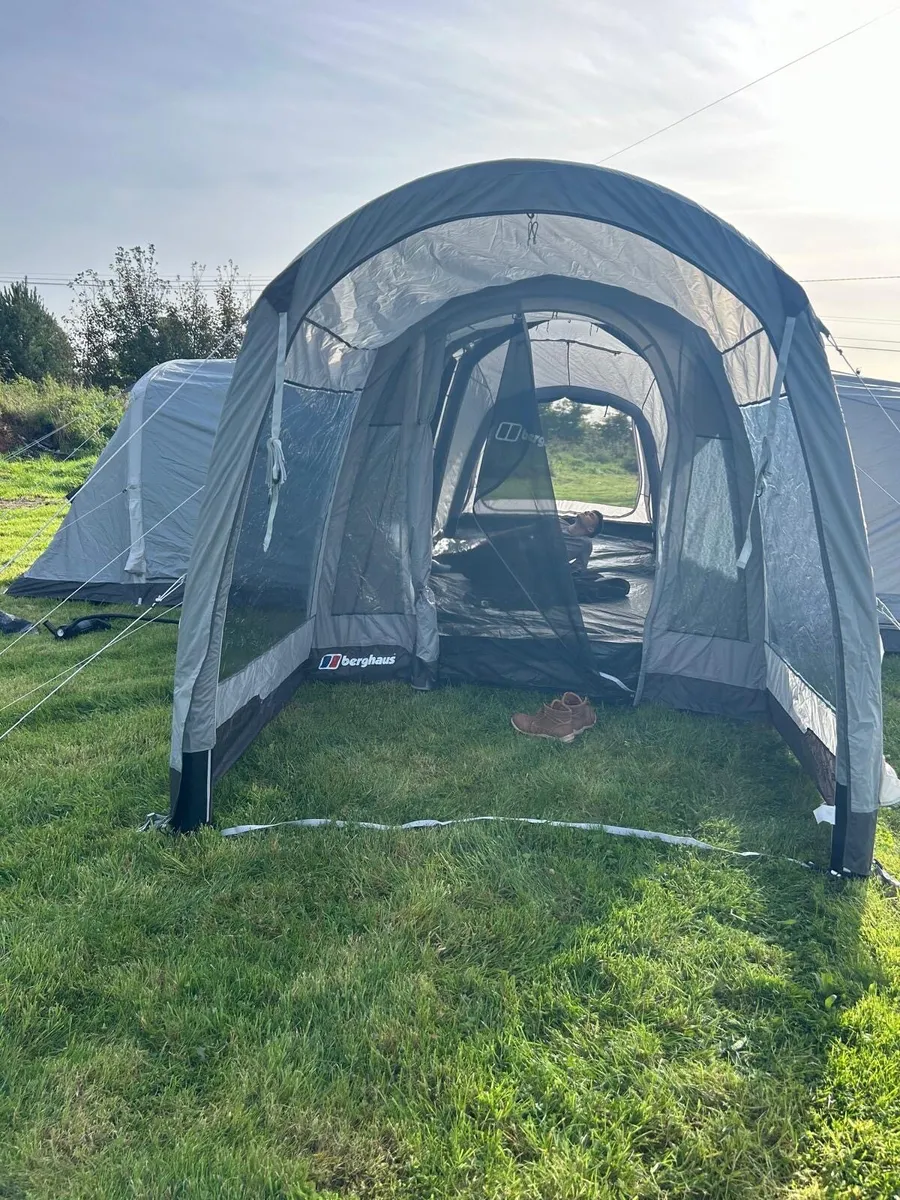 Berghaus Kepler 9 nightfall air tent - Image 2