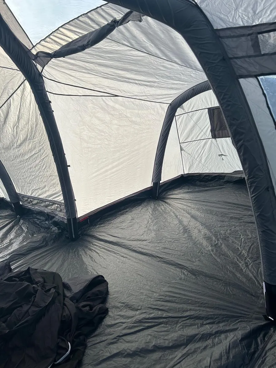 Berghaus Kepler 9 nightfall air tent - Image 3