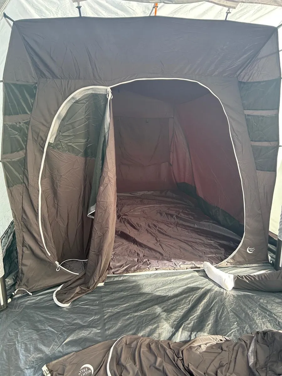 Berghaus Kepler 9 nightfall air tent - Image 4