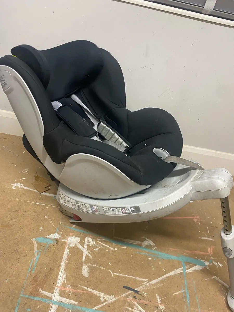 Car seat - Image 2