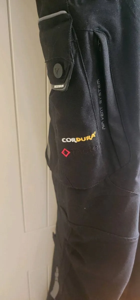 Motorcycle trousers - Image 3